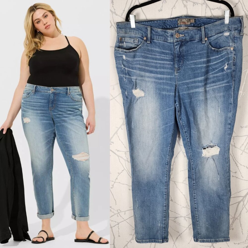 Torrid Light Wash Distressed Vintage Stretch Mid Rise Boyfriend Jeans